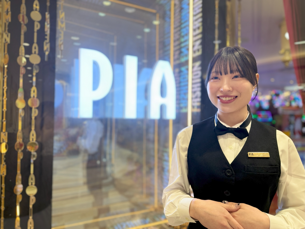 店舗スタッフ